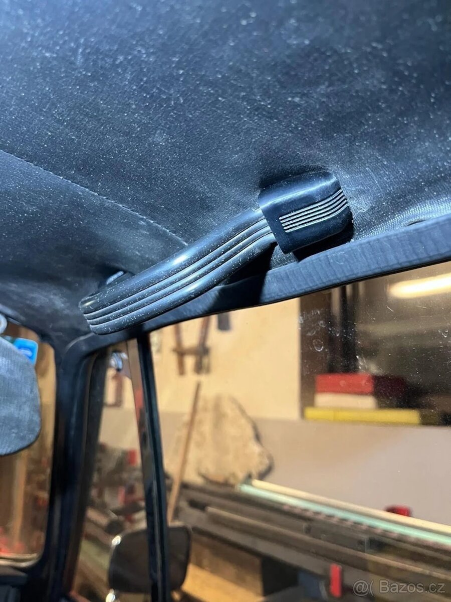 Škoda 110R - Krytky madel - 4