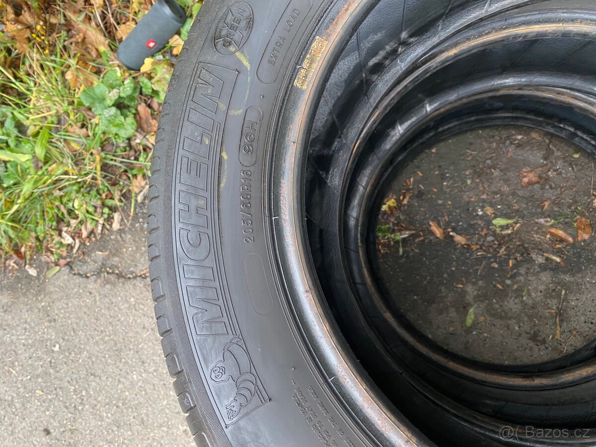 205/60 R16 96H Michelin 3x5mm dot1017 Letní - 4