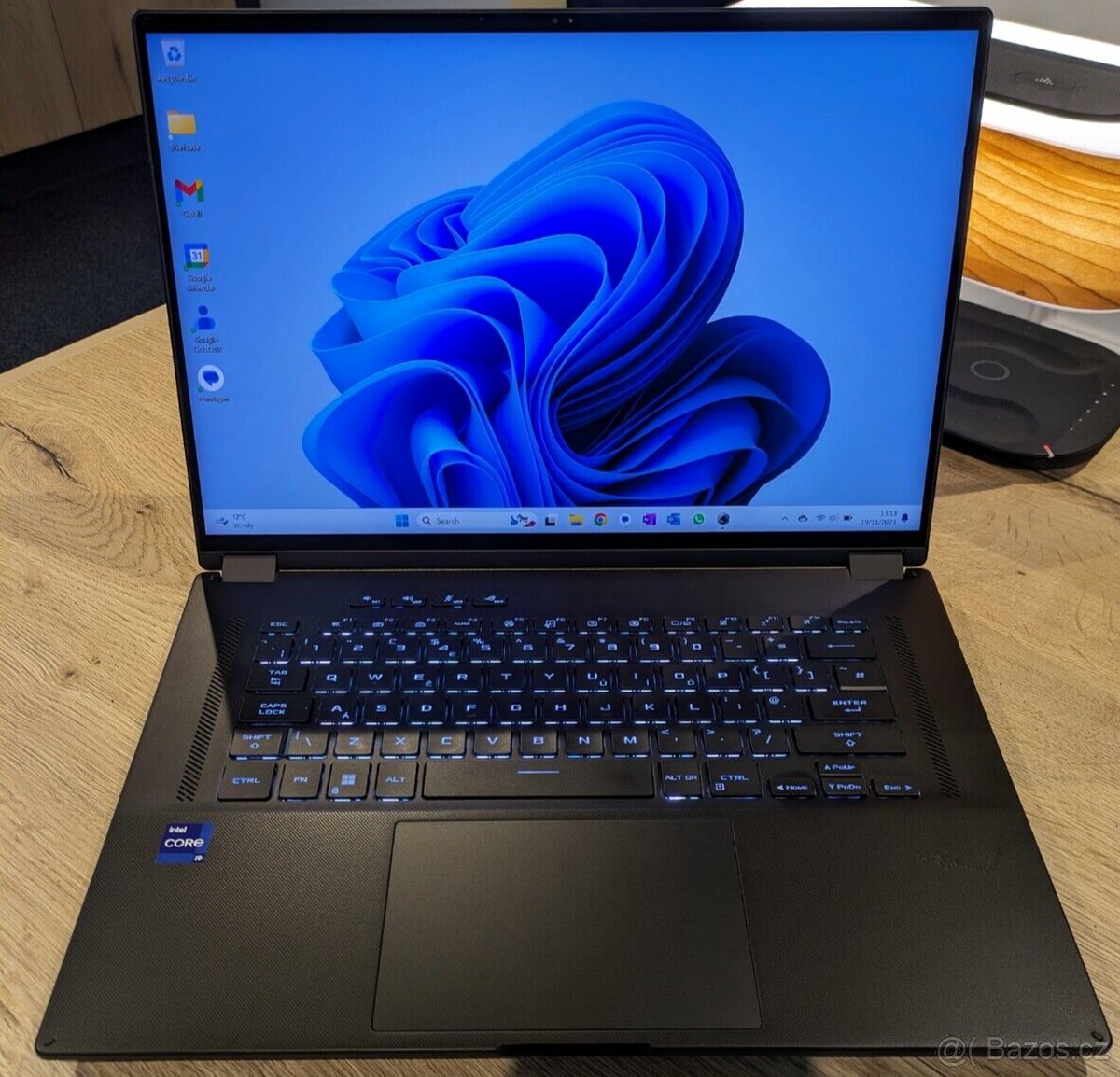 Herní notebook Asus ROG Flow X16 - 4