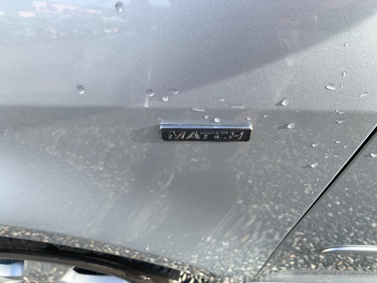 VOLKSWAGEN TOURAN 1.6 TDi Comfortline - 4