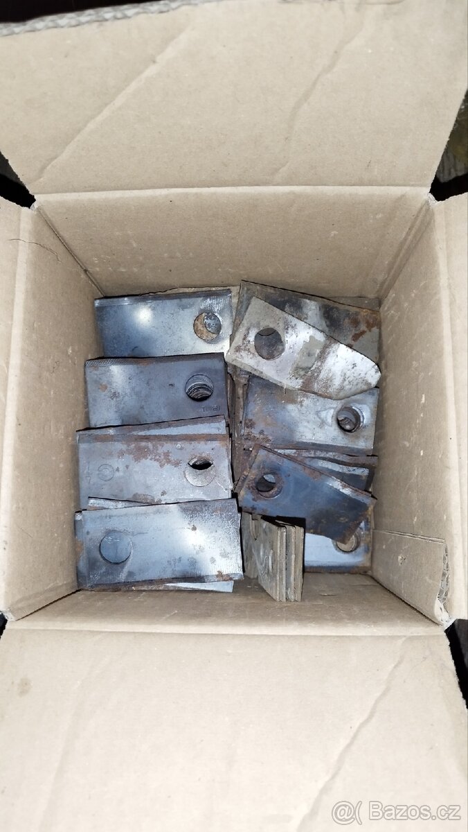 ŽTR 185 náhradní díly - 4