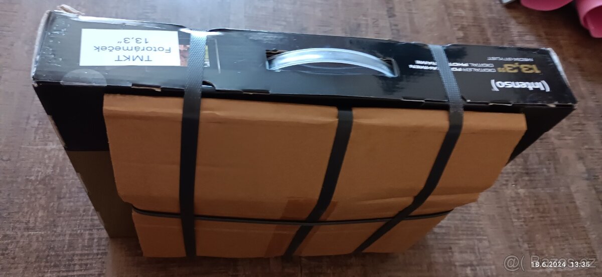 Fotorámeček INTENSO 13,3" - 4