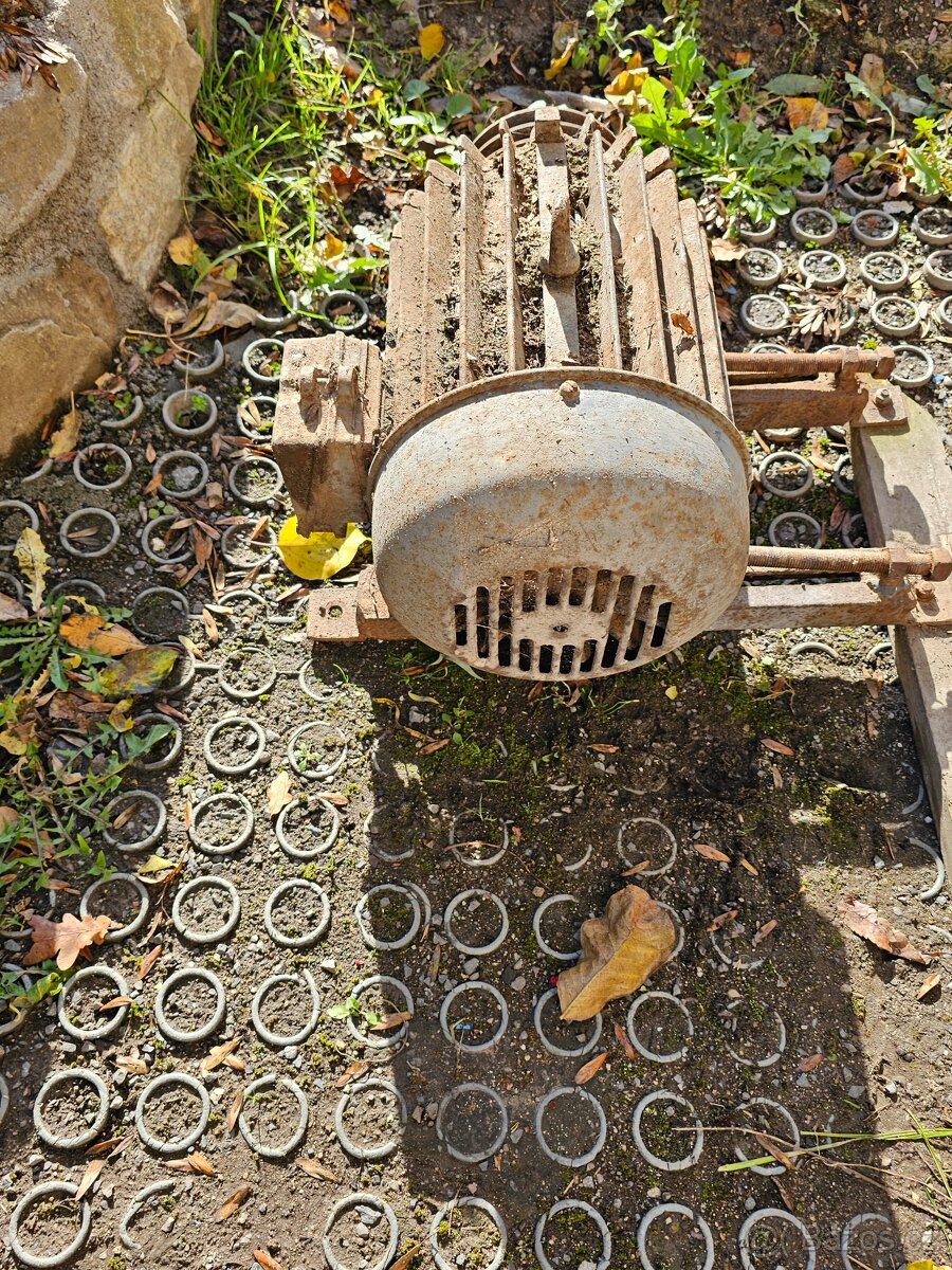 Elektromotor 2,2kw 1440 otáček - 4