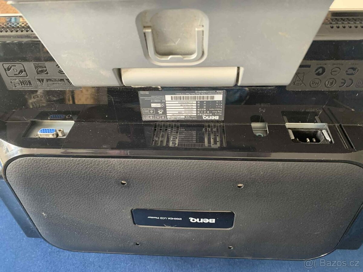 19" LCD BENQ E900HDA - 4