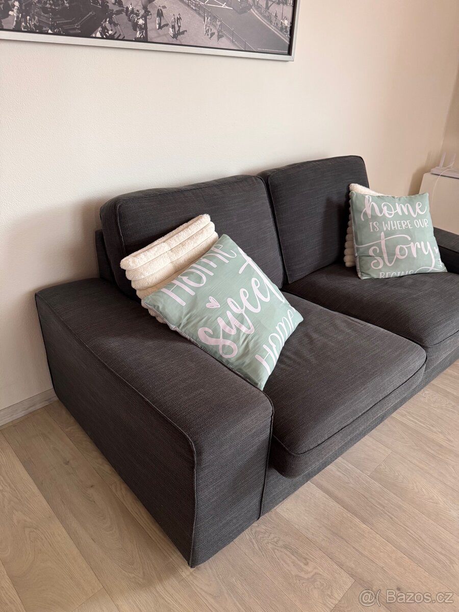 Šedý gauč IKEA - 4