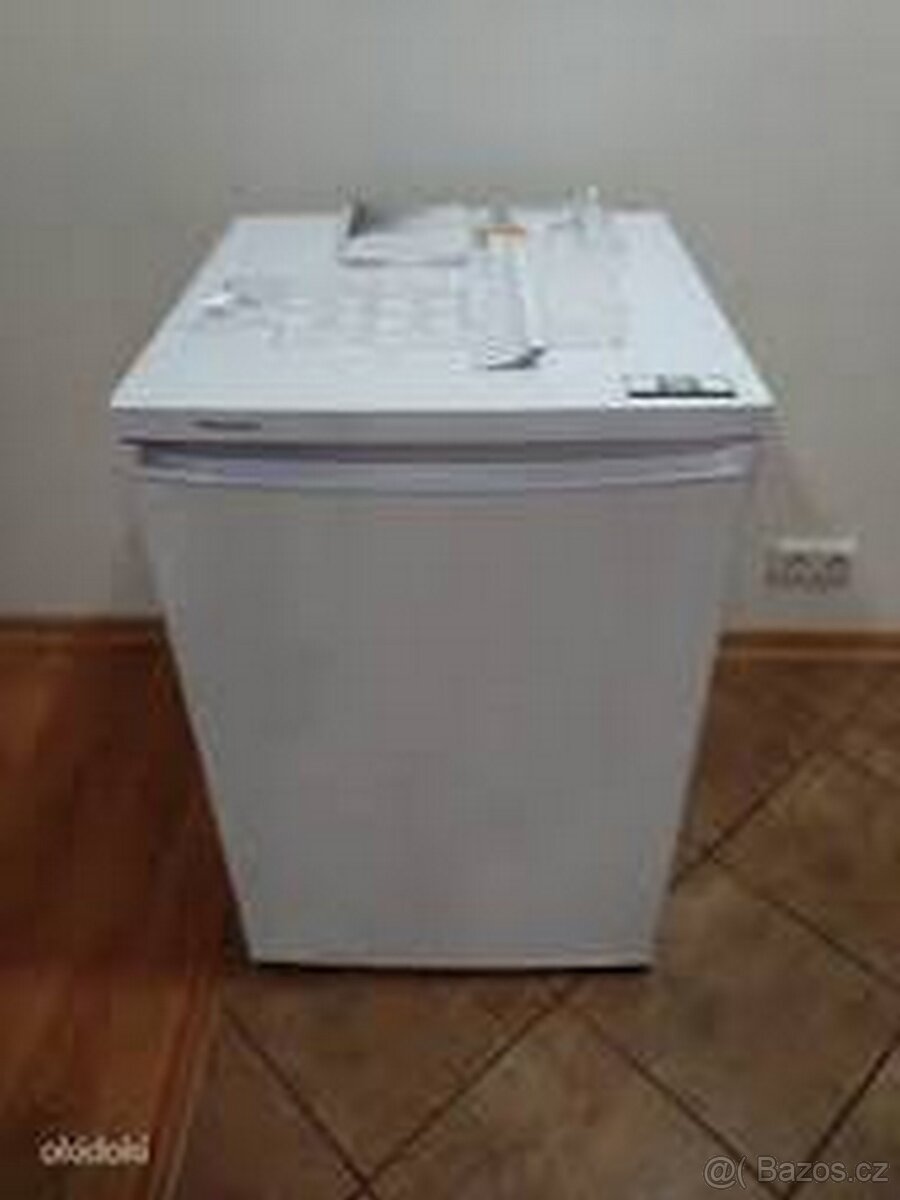 lednička 85cm Hisense - 4