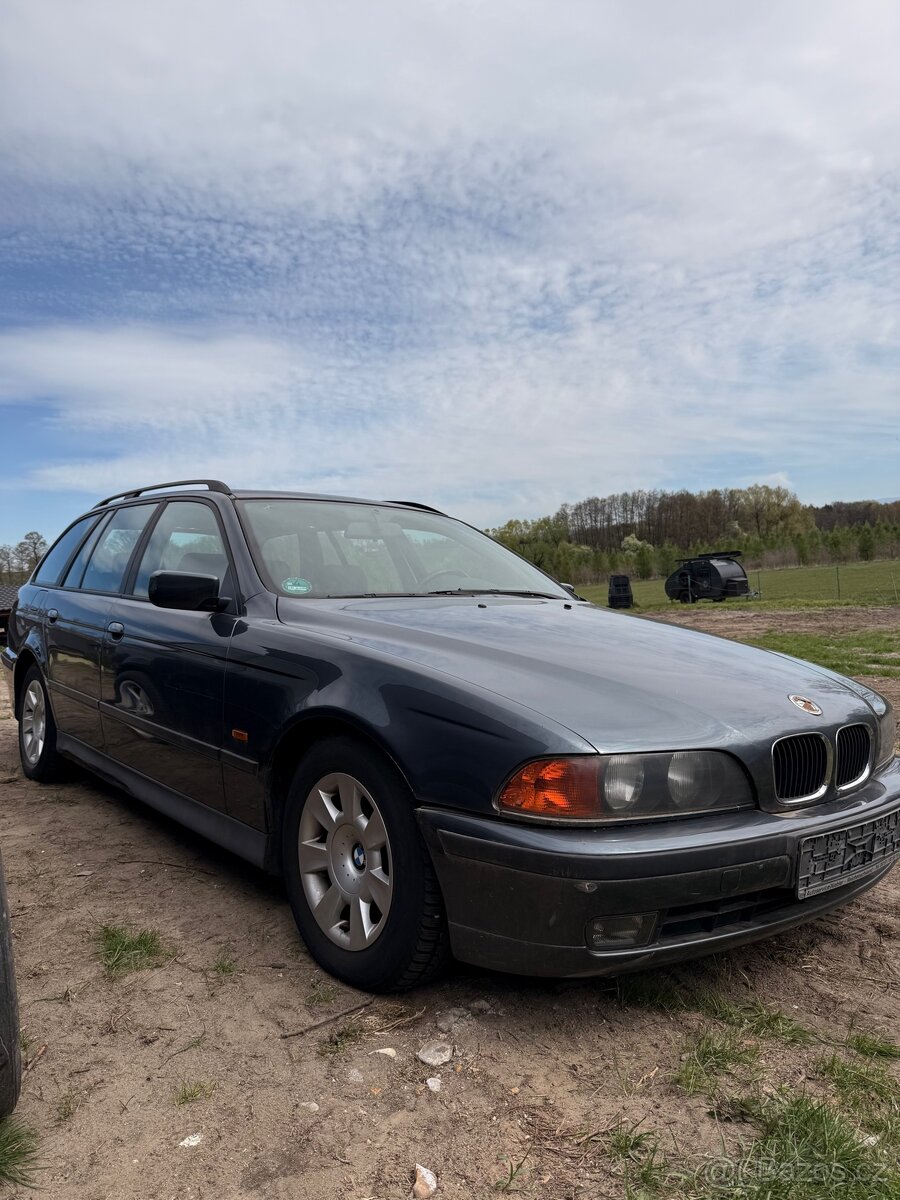 BMW E39 2.0 R6 - 4