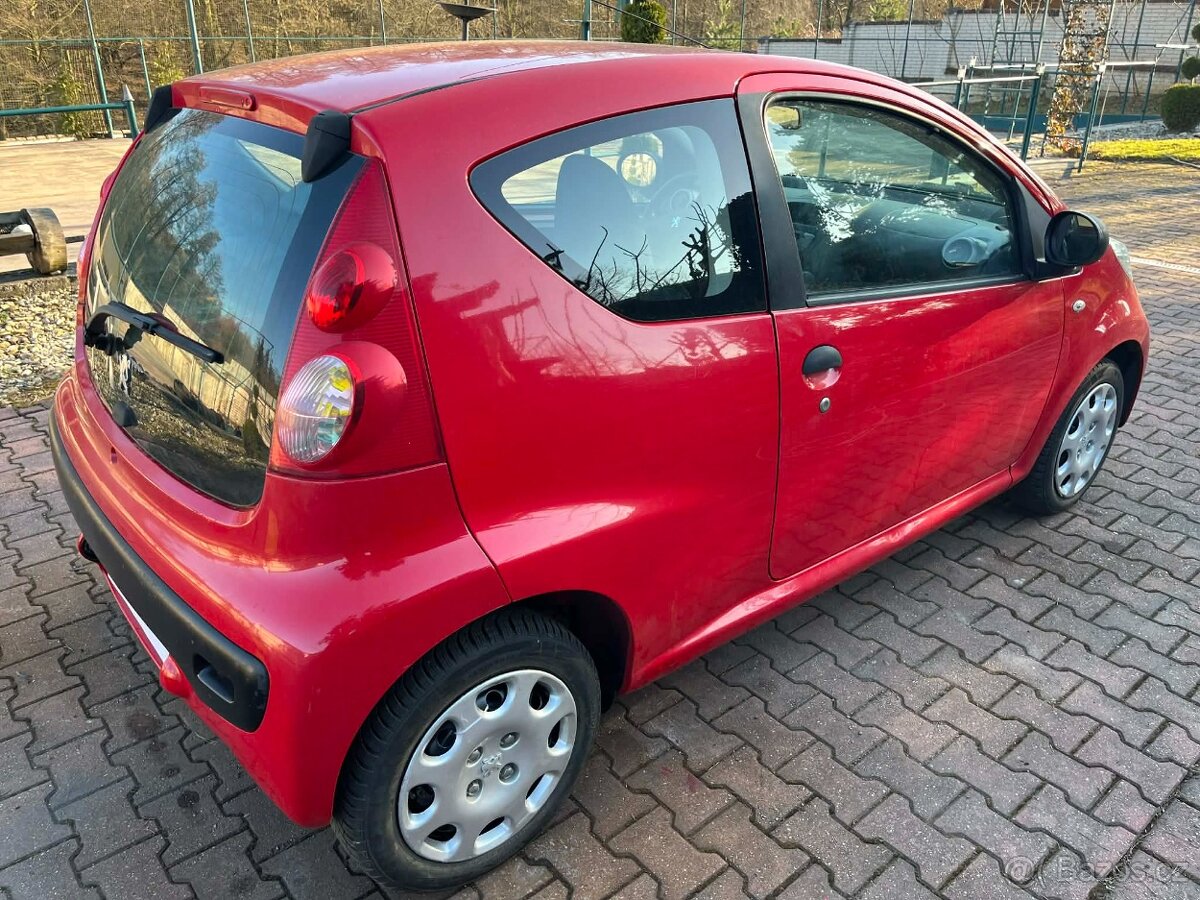 Prodám Peugeot 107 - 4