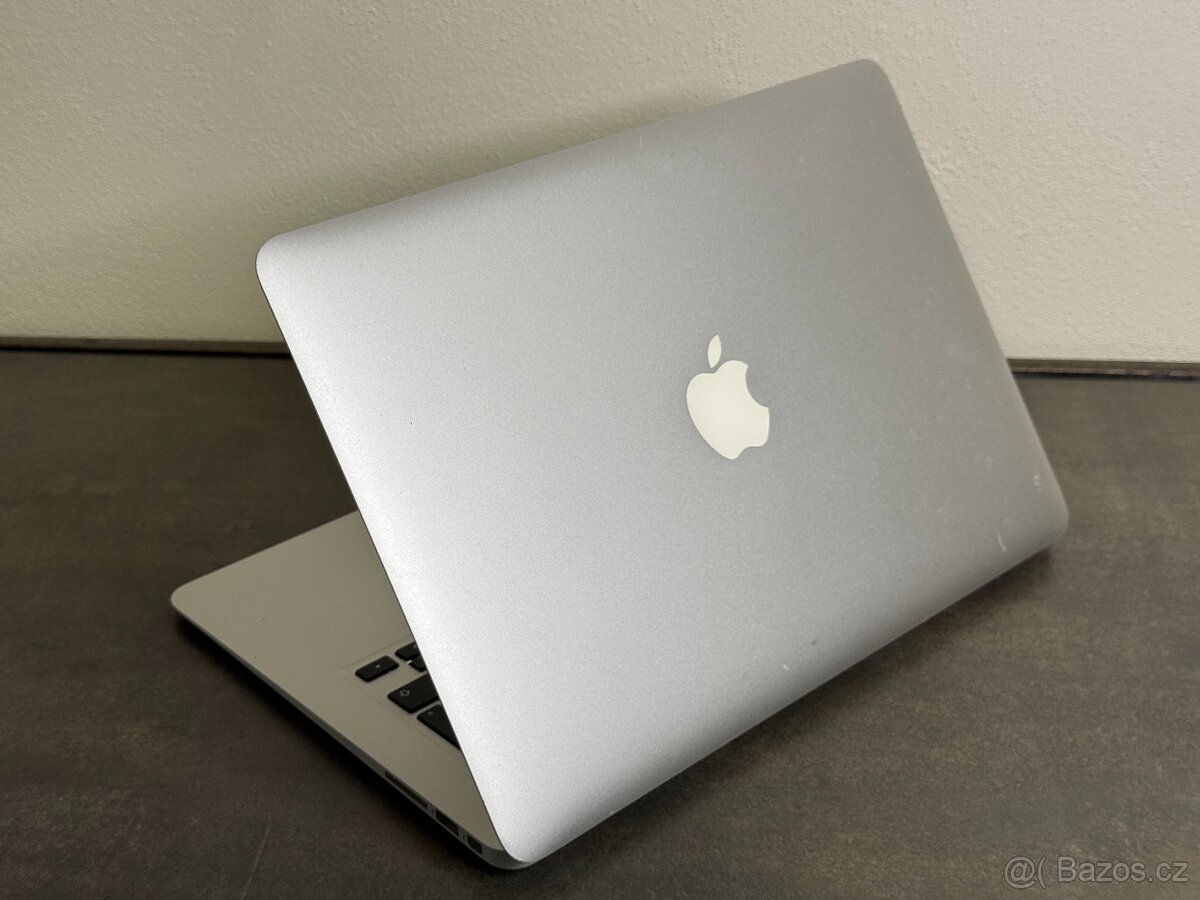 MacBook Air 13" 2014 / i5 / 4GB RAM / 128GB SSD - DPH - 4