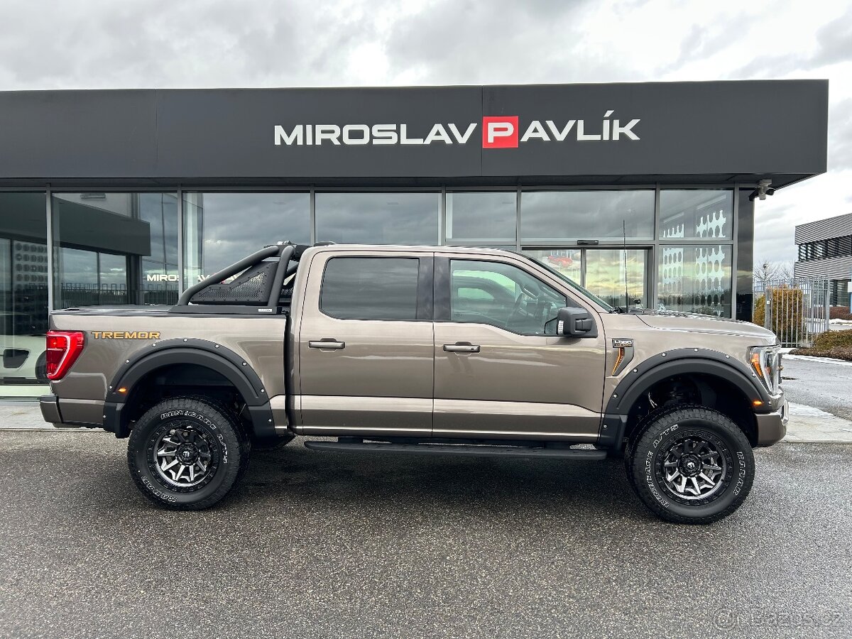 Prodám Ford F-150 TREMOR - 4