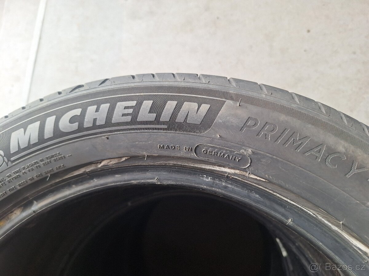 Prodám letní pneu 205/55/17 Michelin - 4