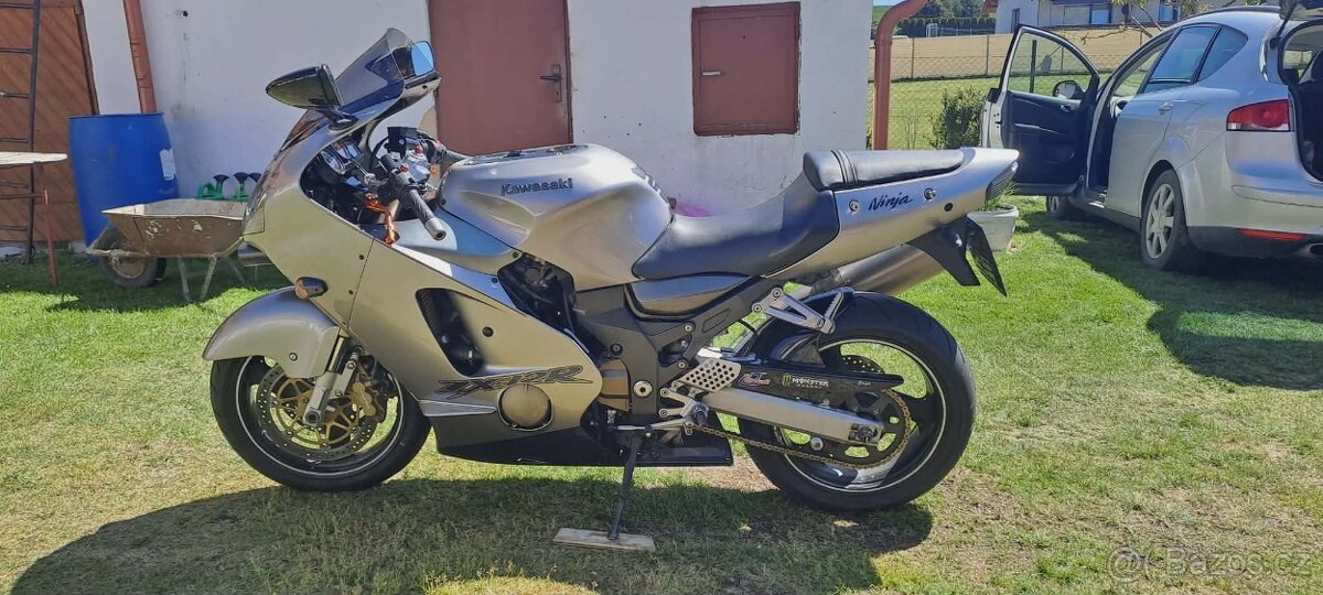 Kawasaki zx12r - 4