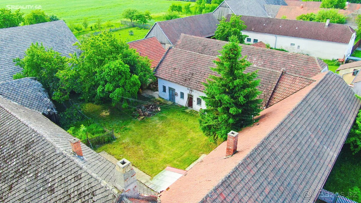 Velká zemědělská usedlost STATEK - 4