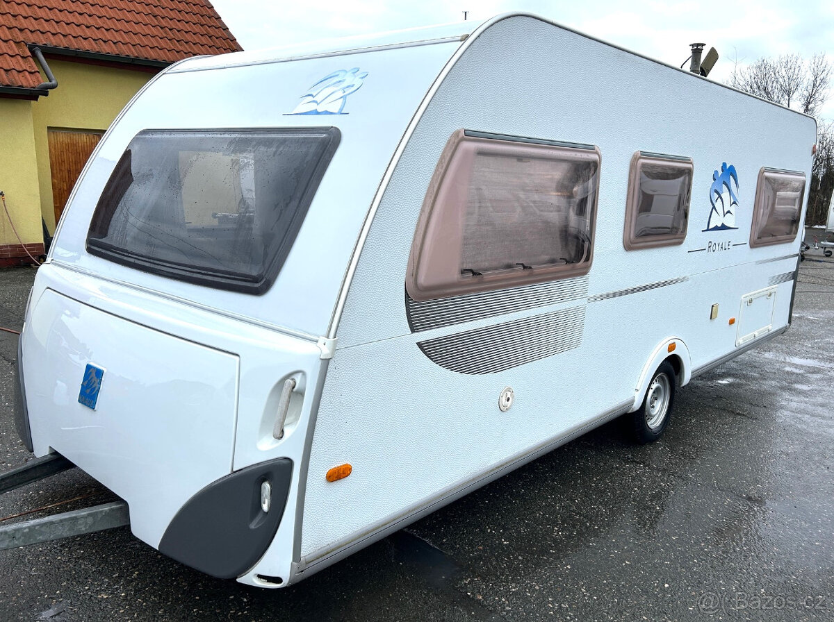 Knaus Royal 580, PALANDY, PŘEDSTAN - 4