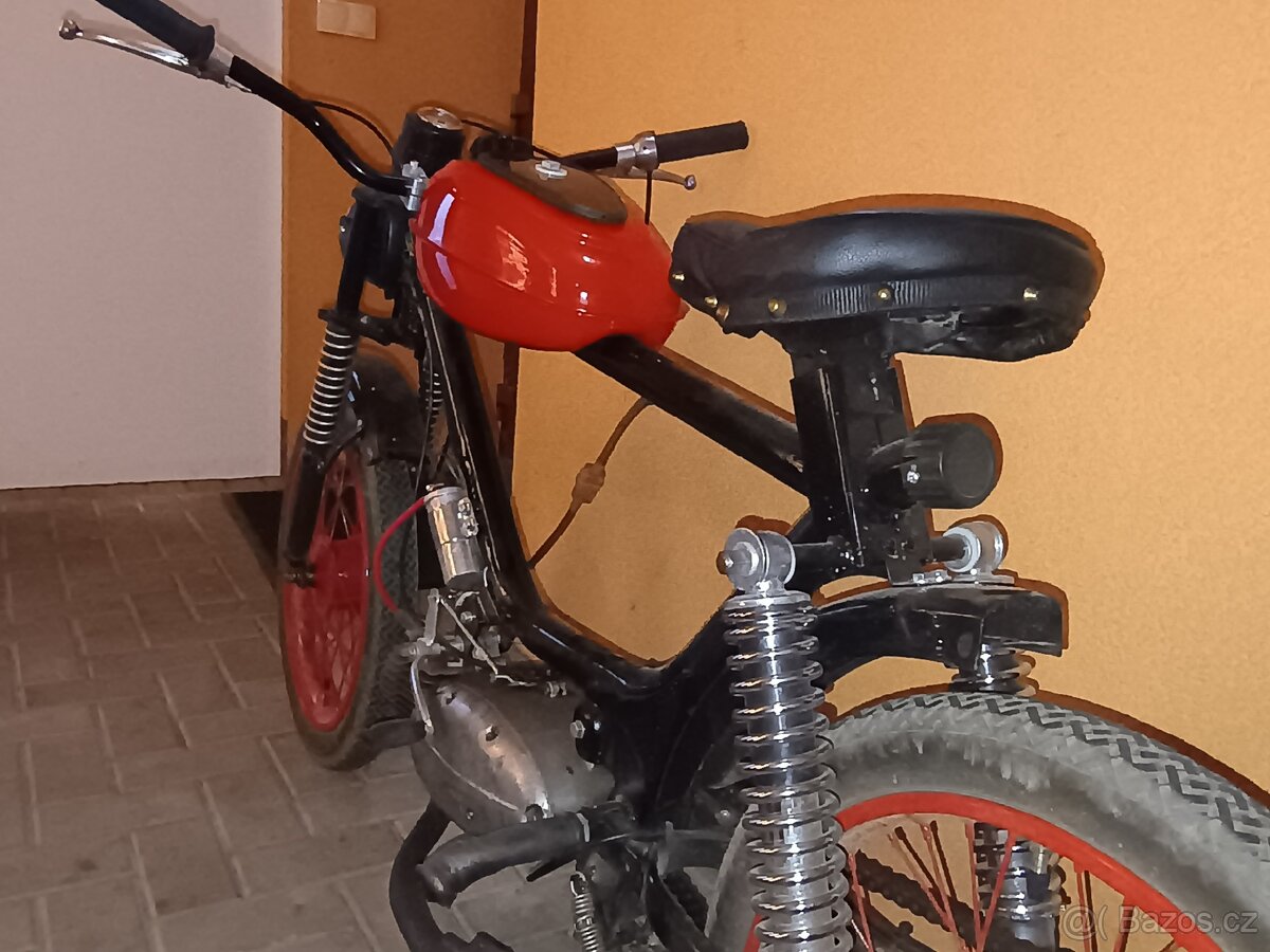 Café Racer - 4