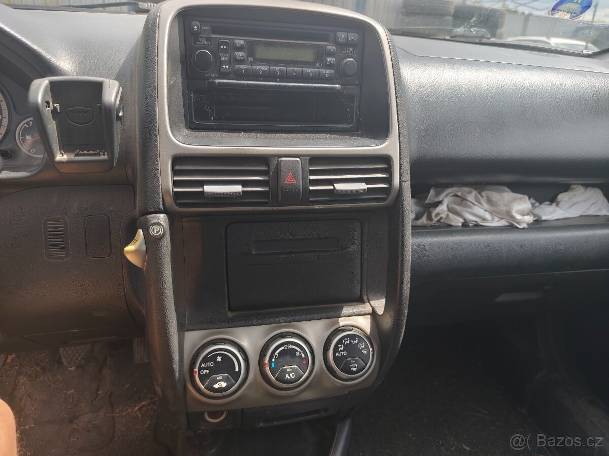 Honda CRv 2,0 benzín - 4