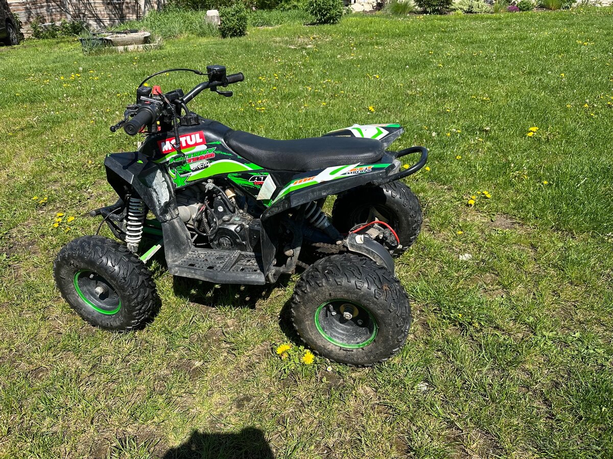 Dětská čtyřkolka 90ccm
