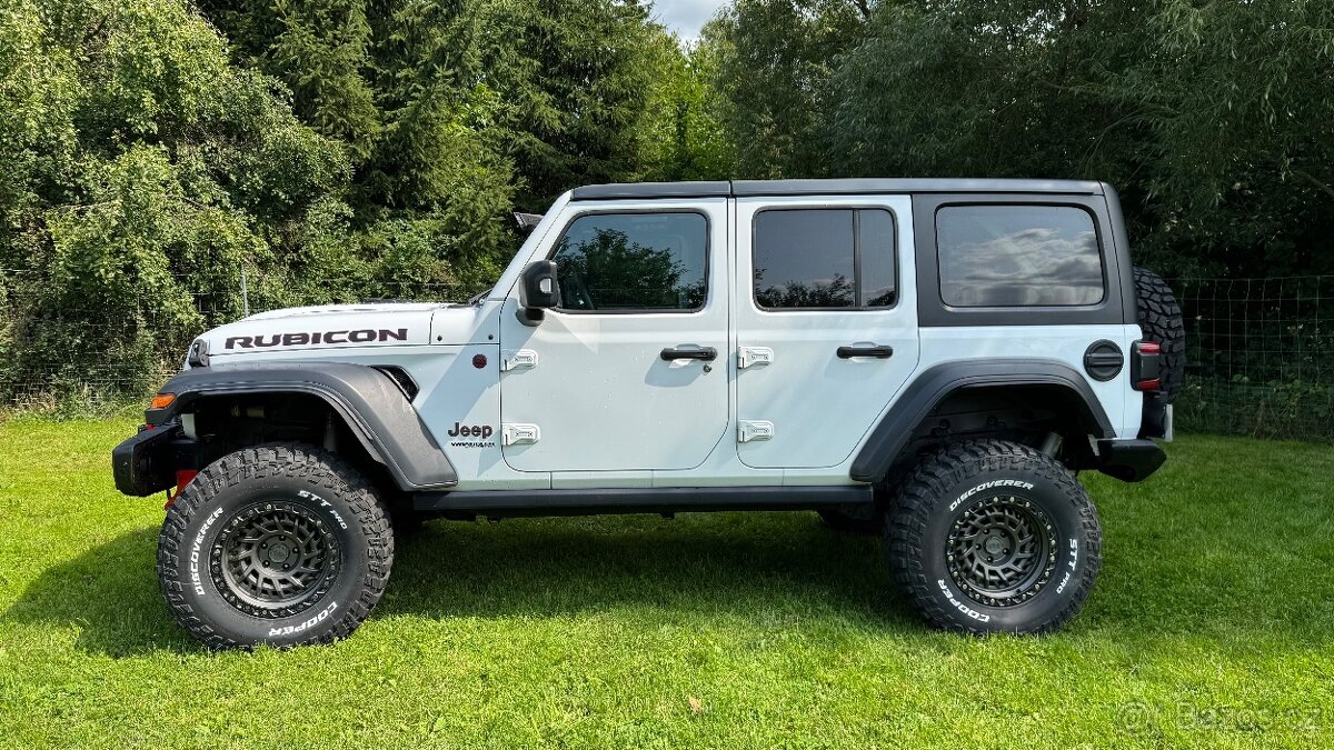 Jeep Wrangler, RUBICON 2.0 Benzín 8AT Lift 2021