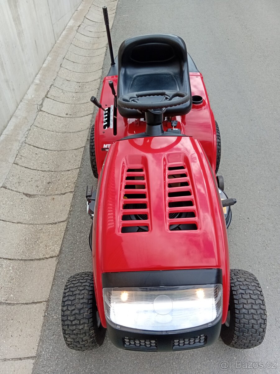 Prodám zahradní traktor MTD 160/92H 16Hp Hydro - 4