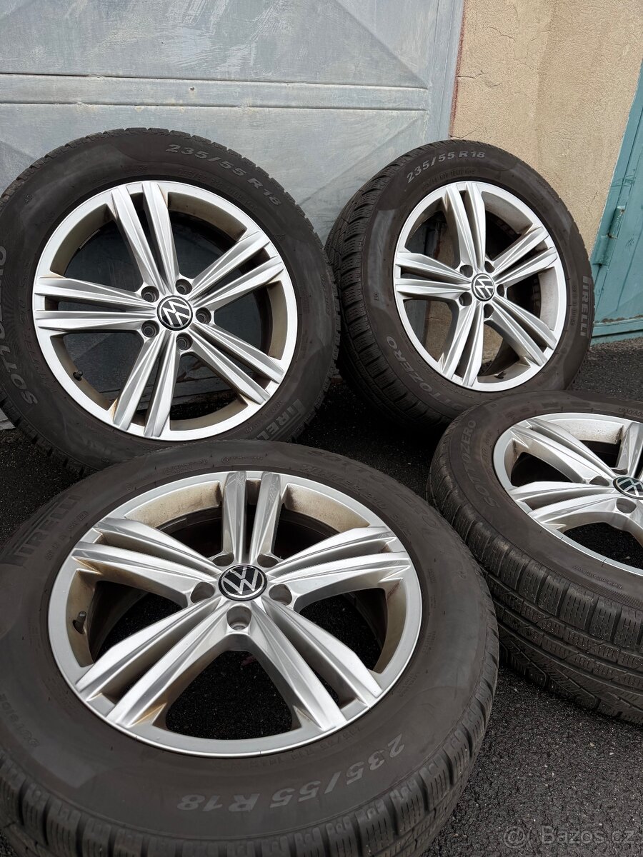 Originál VW 5x112 R18 235/55/18 - 4