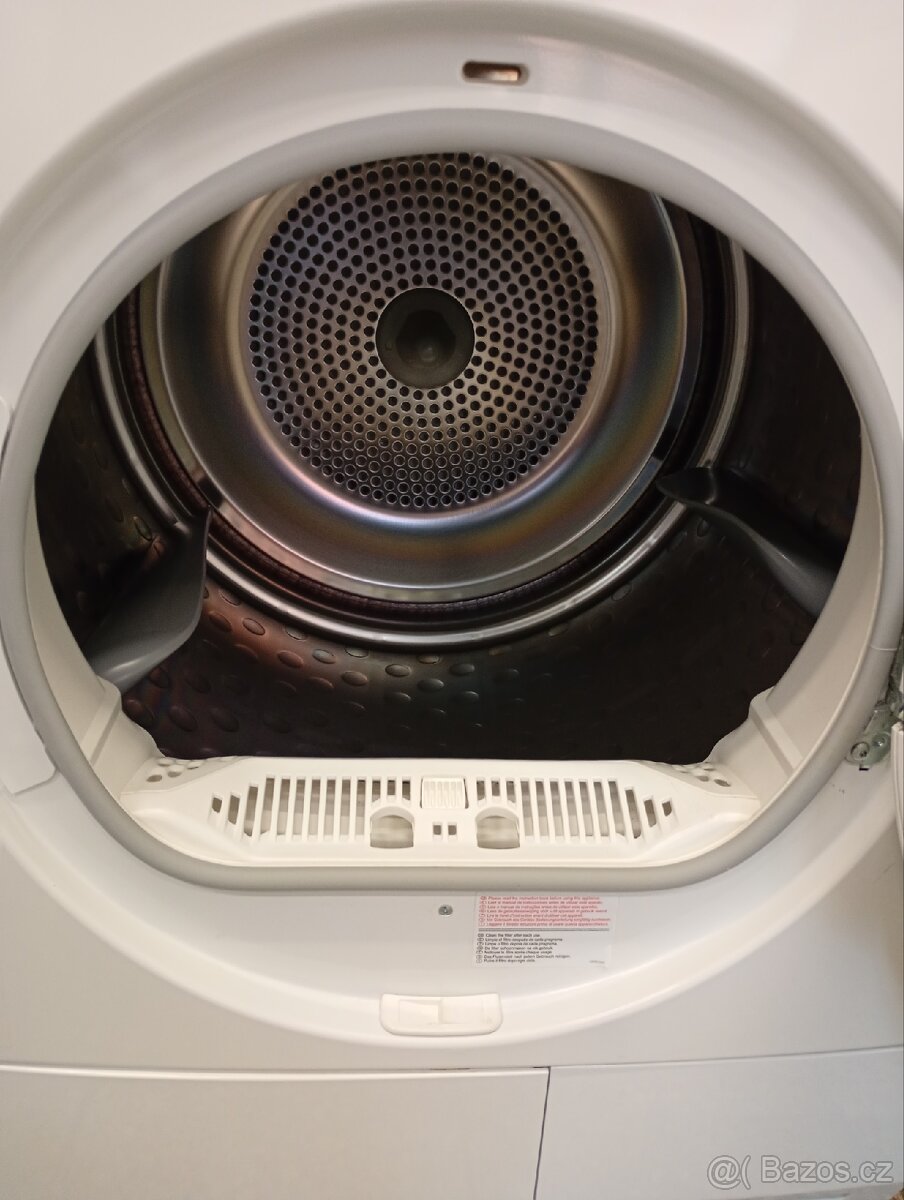 Sušička prádla s tepelným čerpadlem AEG (01) - 4