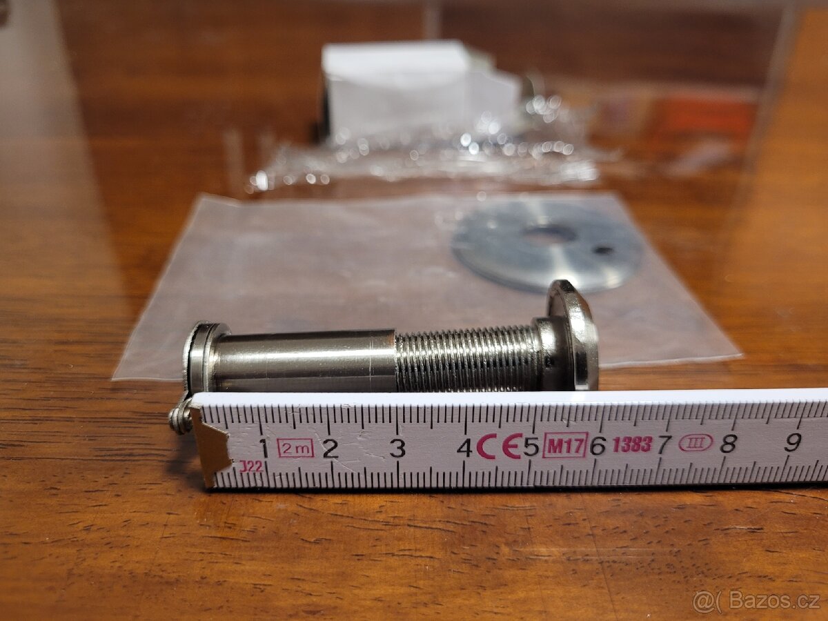 Nepoužité dveřní kukátko. - 4