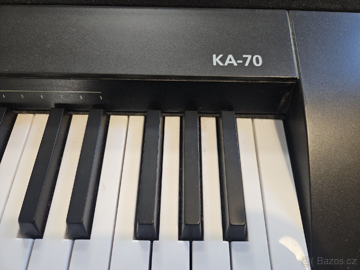 Stage piano Kurzweil KA70 - 4