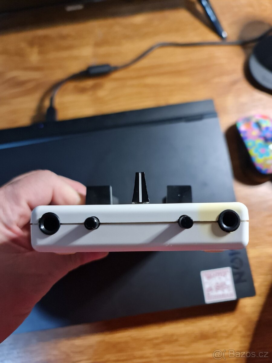 IK Multimedia i-RIG-MIX - 4