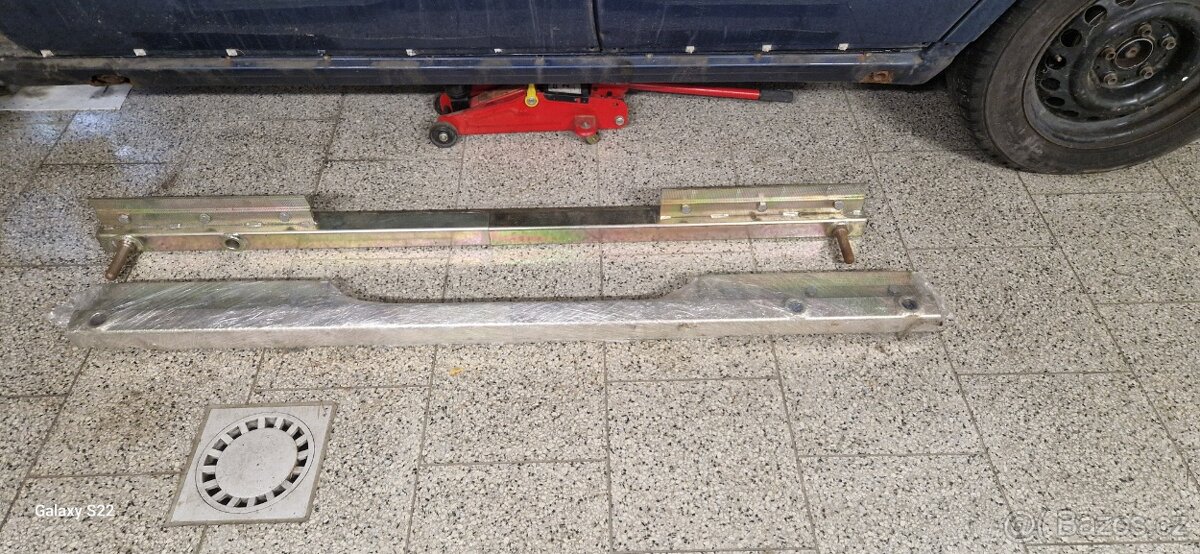 Mercedes W201/ Mercedes W124 - 4