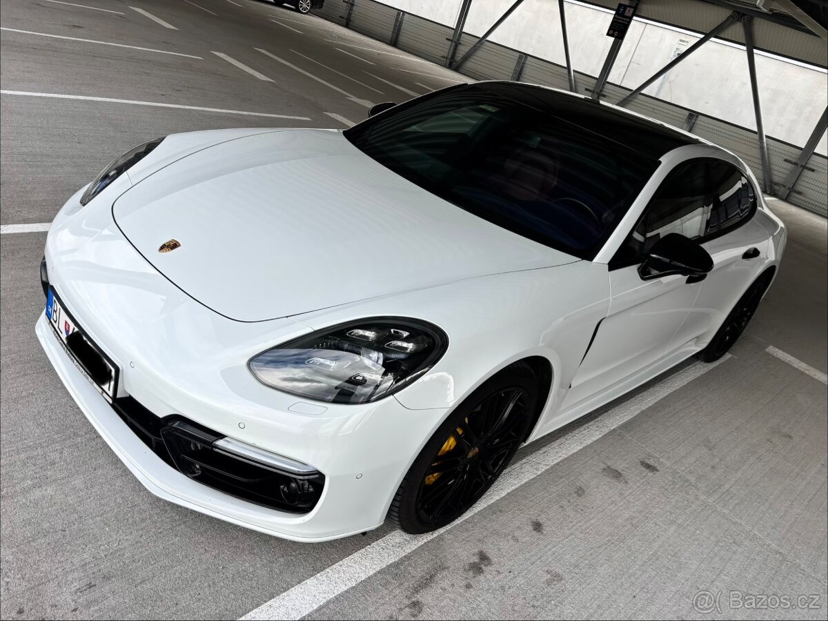 Porsche Panamera 4S 971 4.0D V8 - 4