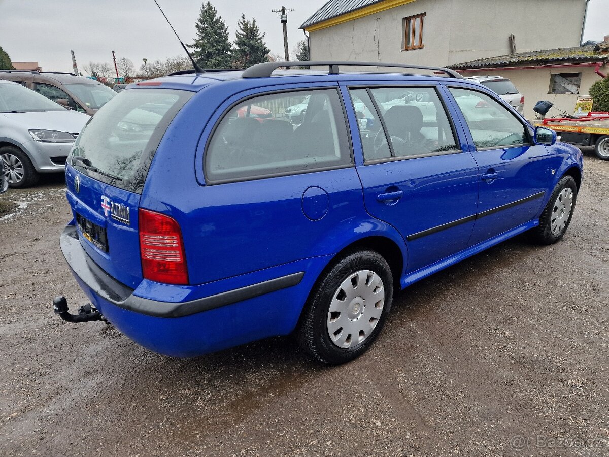 Škoda Octavia Combi 1,9TDI 74KW TOUR - 4