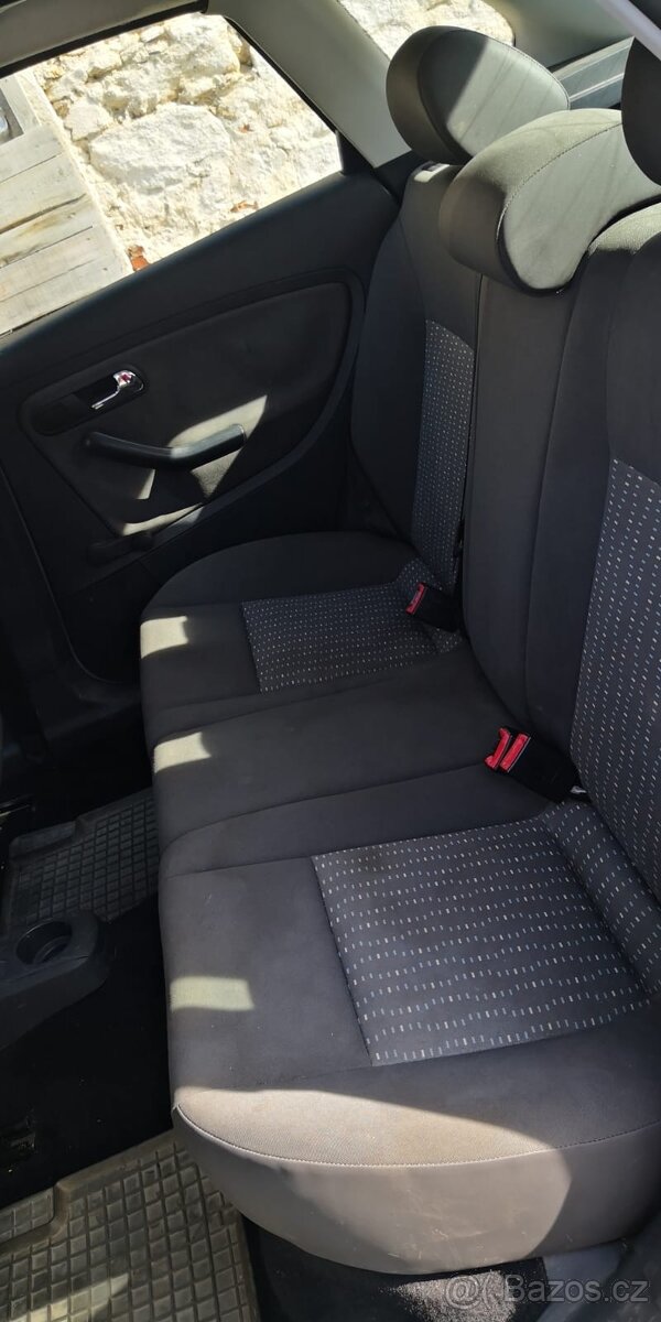 Seat ibiza, rok 1,4 benzin, rok výroby 2005 - 4