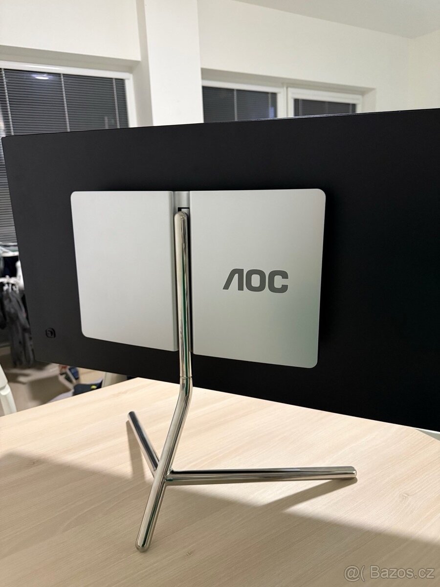 Monitor AOC U32U1 - 4