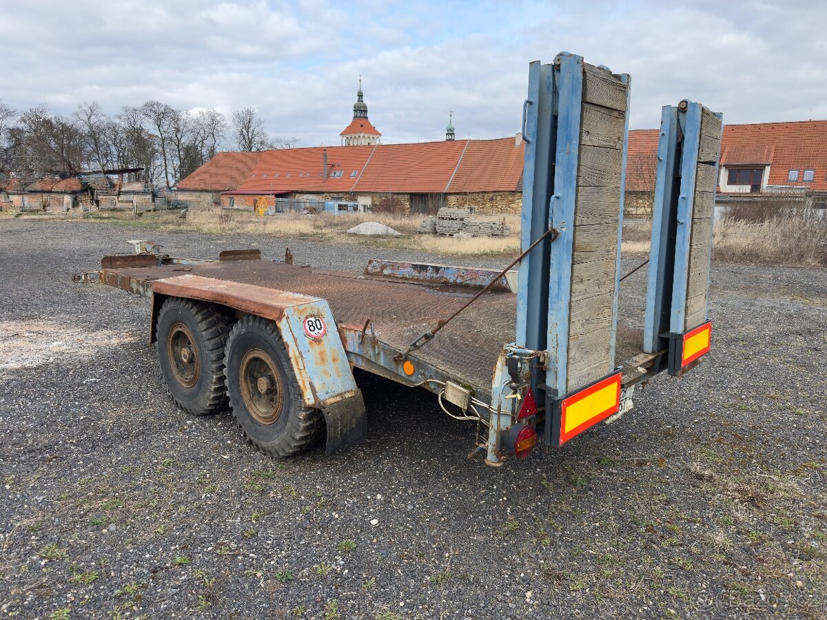 PU 5880 nákladní přívěs - 4