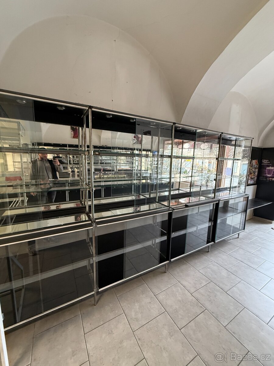 Prodejní nábytek 205x100x40 cm - 4