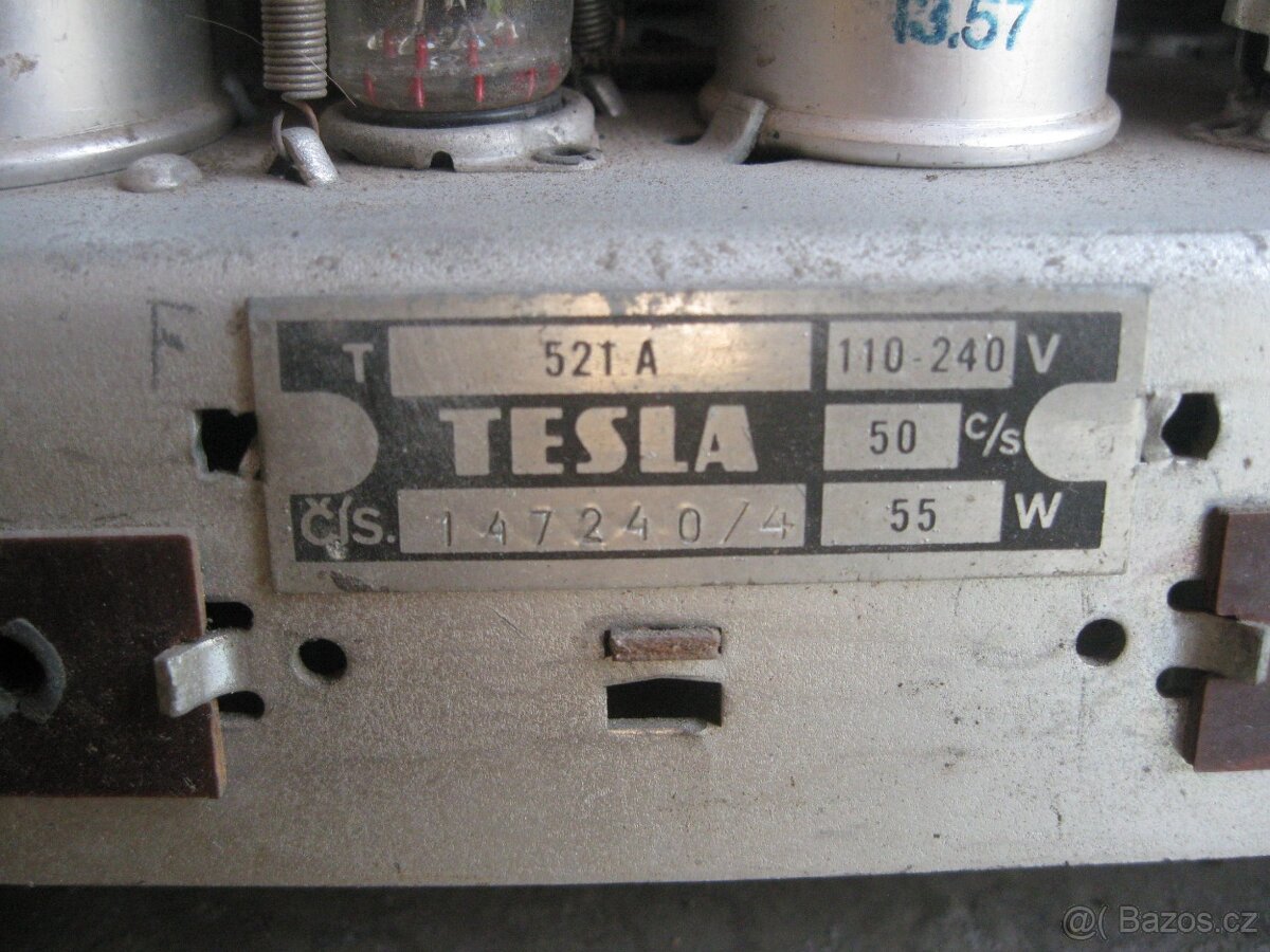 lampové rádio TESLA Populár 521A - rok 1956 - 4