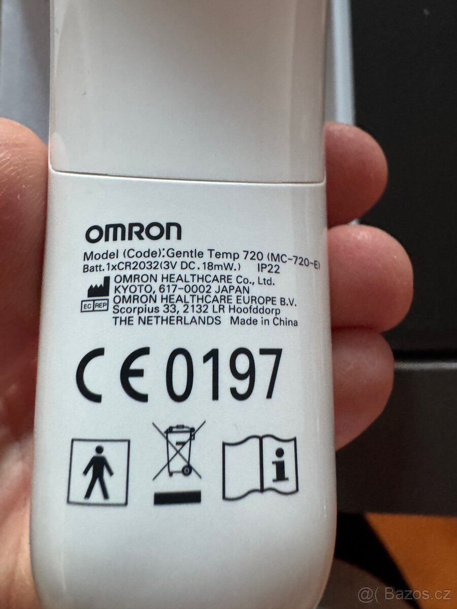 Teploměr Omron 720 bezdotykový - 4
