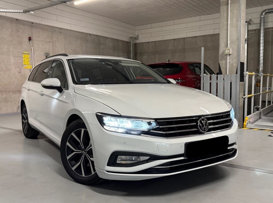VW Passat 1.5 TSI EVO výbava Business, perfektní stav, níz - 4
