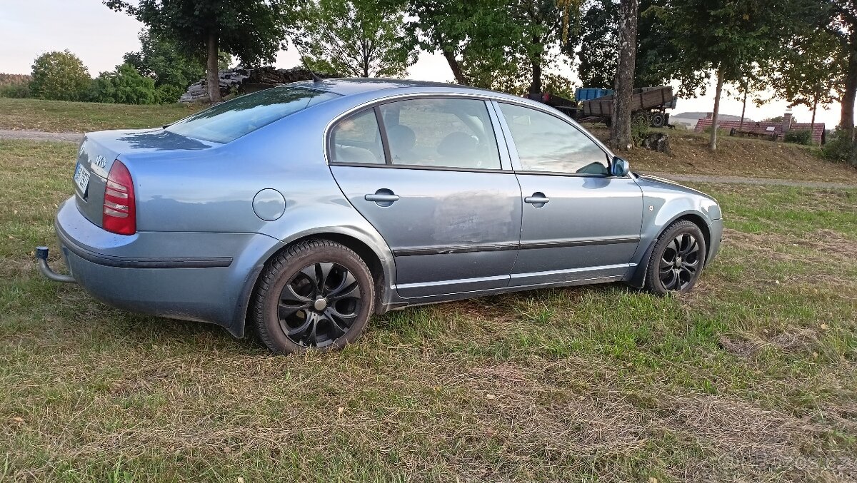Škoda Superb 1.9 96kw - 4