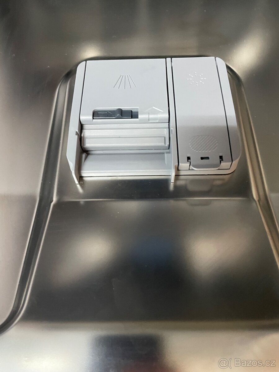 Nepoužitá myčka Beko BDIN36535 - 4