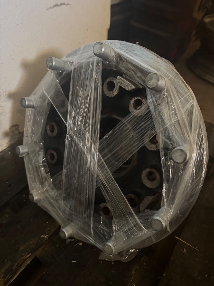 Náboj kola Iveco Eurocargo - 4