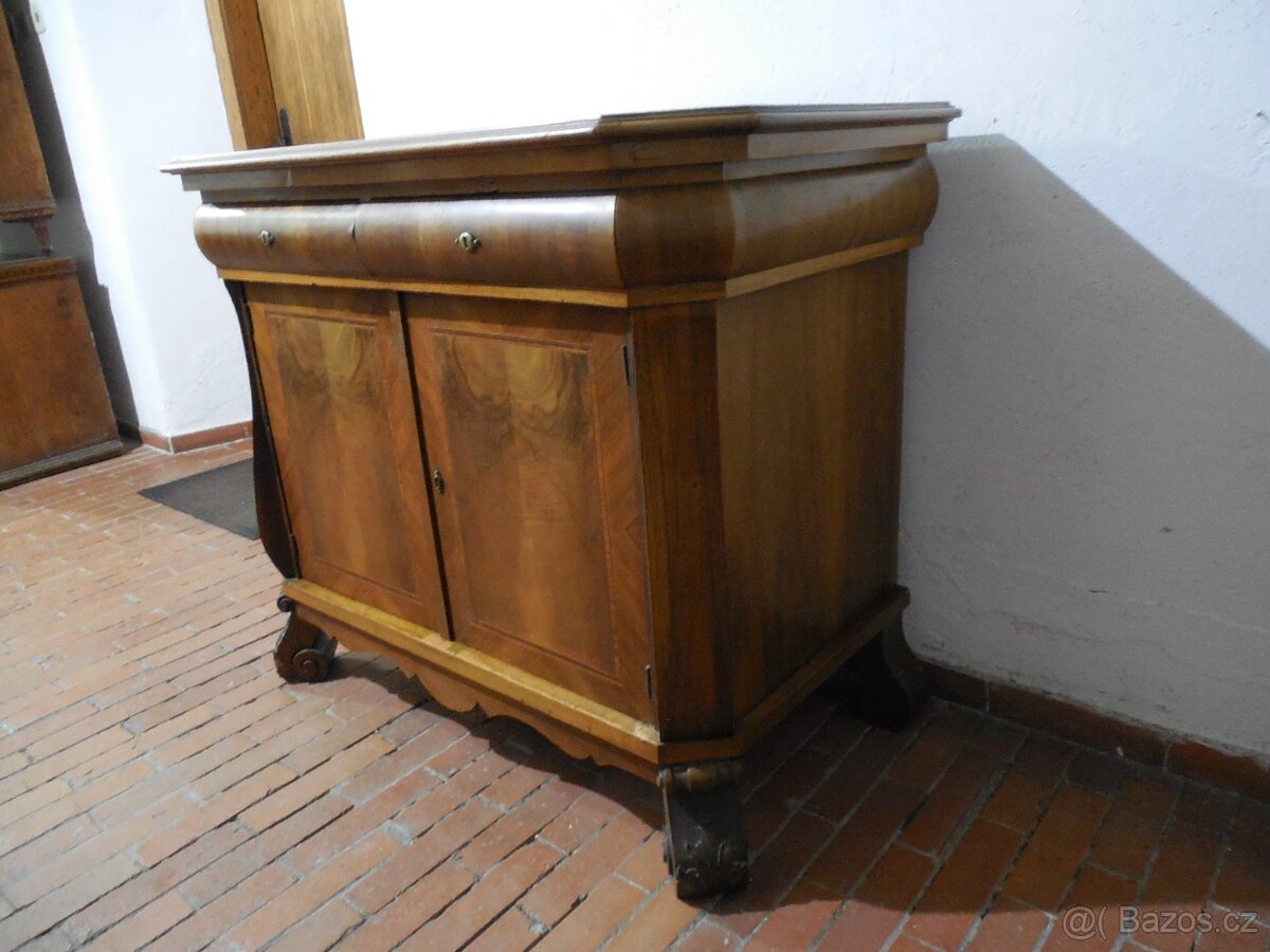 Skříňka komoda - 4