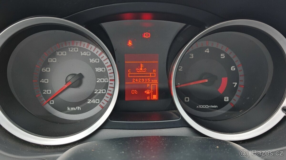 Mitsubishi Lancer 1.5i 80kw - 4