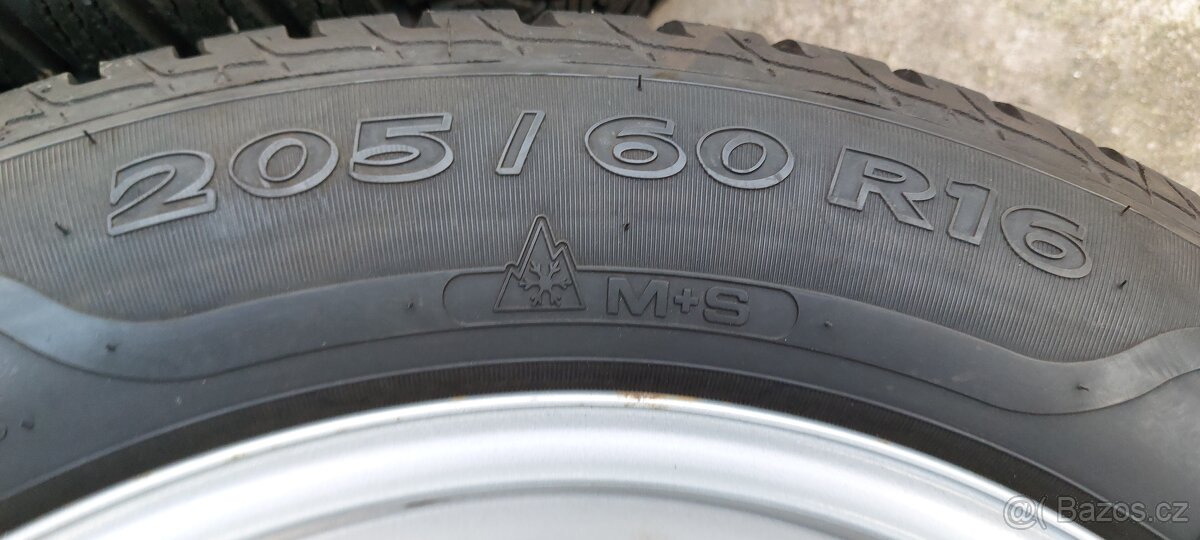 Zimní sada 205/60/16 - 4