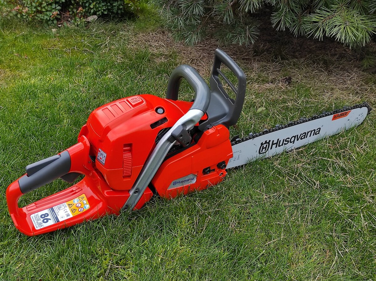 Husqvarna 555 profesionál - 4