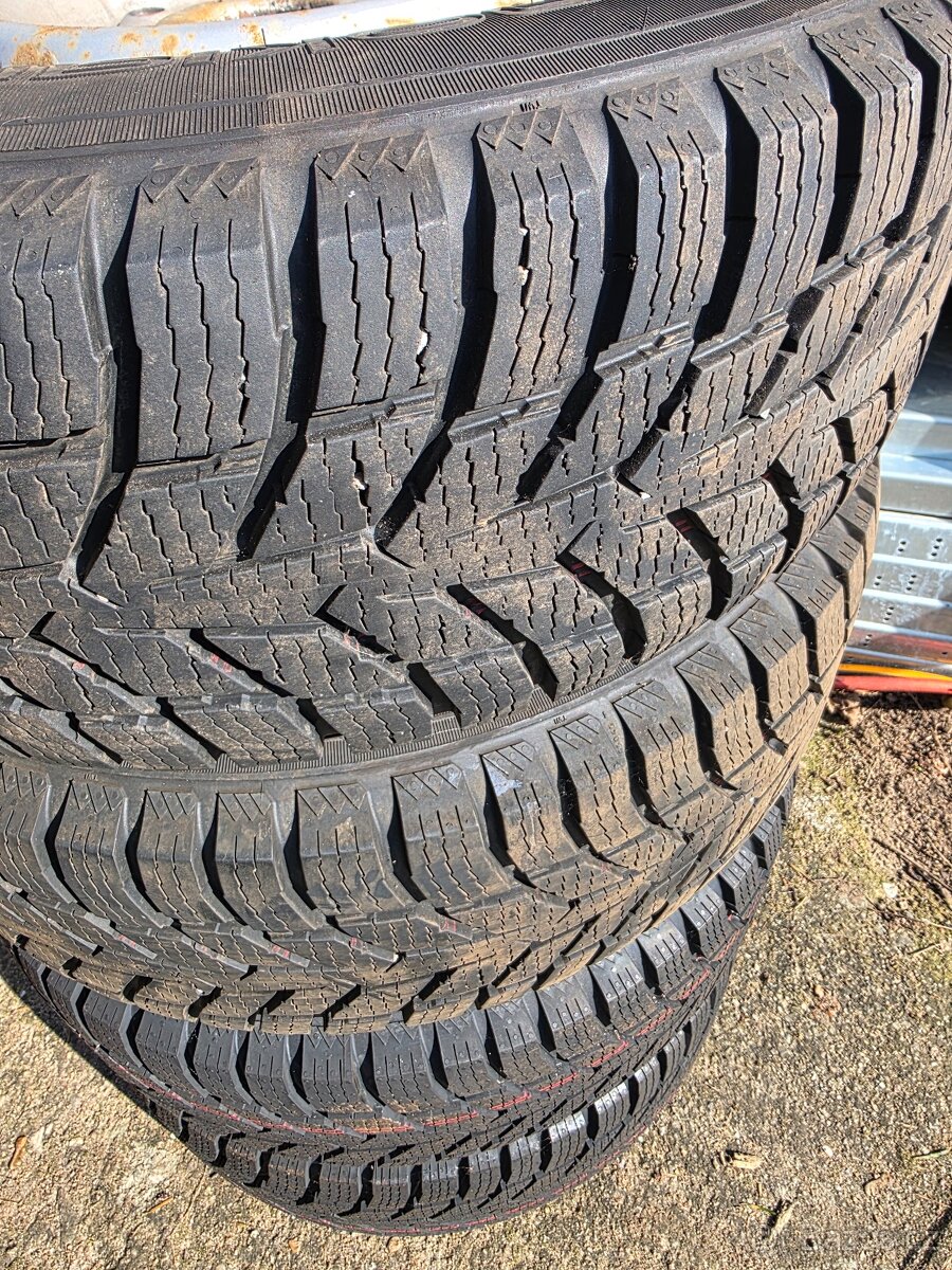 Sada zimních kol 15" pro Ford Transit Custom - 4