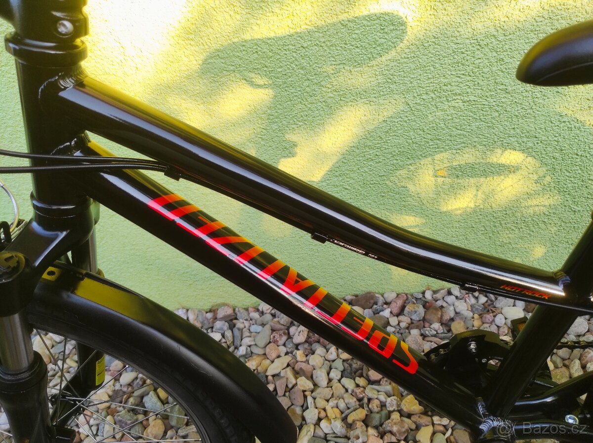 Značkové dětské kolo SPECIALIZED 20" (černá) - 4