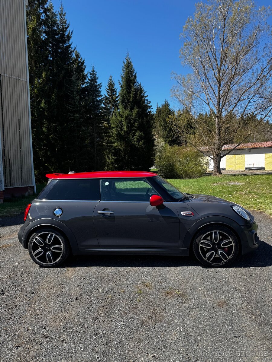 MINI JOHN COOPER WORKS - 4