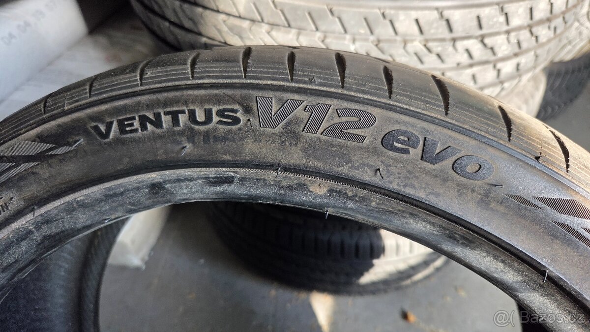 Hankook 225/40r18 - 4