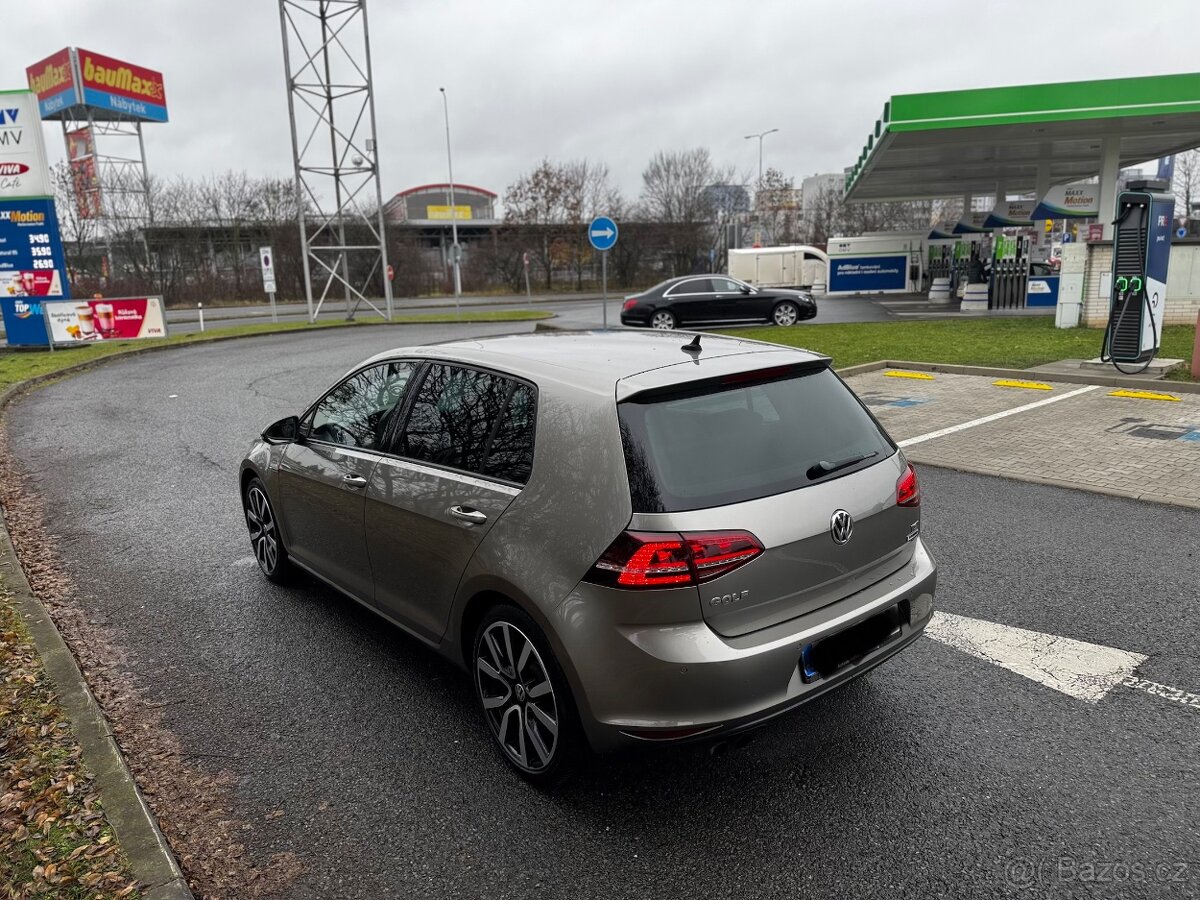 Volkswagen Golf 1.4 TSI 92kw, Edice 40 let, Výbava - 4